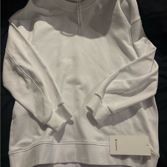 Lululemon Athletica Classic White Sweatshirt - Picture 2 of 5